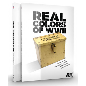 Libro Real Colors of WWII in Inglese