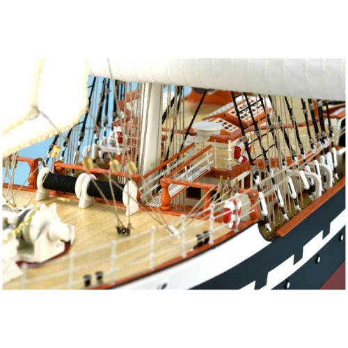 French Training Ship Belem 1:75