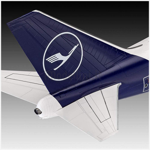 Boeing 747-8 Lufthansa New Livery 1:144