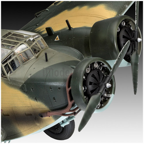 Junkers Ju52 / 3mg4e Transport 1:48