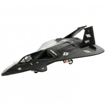 F-19 Stealth Fighter 1:144