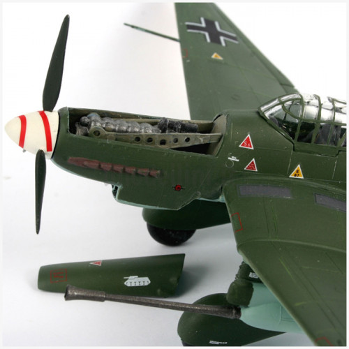 Junkers Ju87 G/D Tank Buster 1:72