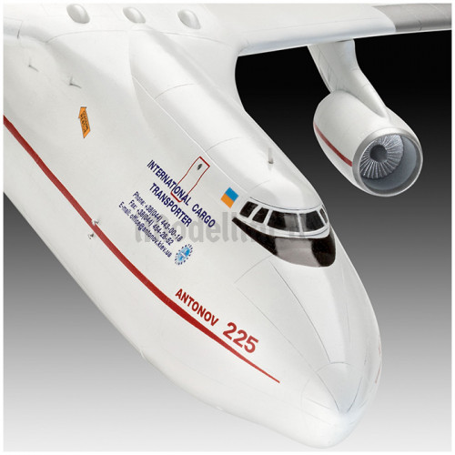 Antonov AN-225 Mrija 1:144