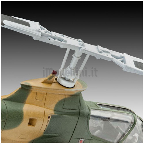 Elicottero Bell AH-1G Cobra 1:100