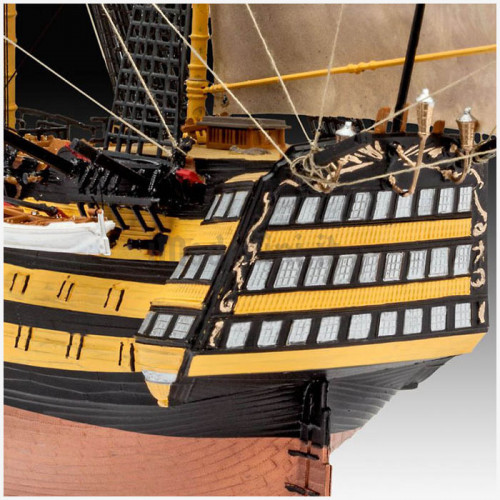 Vascello HMS Victory Battle of Trafalgar Gift Set 1:225