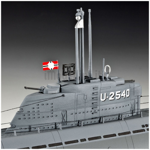 Sottomarino Tedesco U-Boot Type XXI 1:144