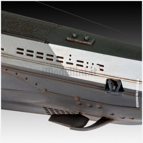 Sottomarino Tedesco U-Boot Type IIB 1943 1:144
