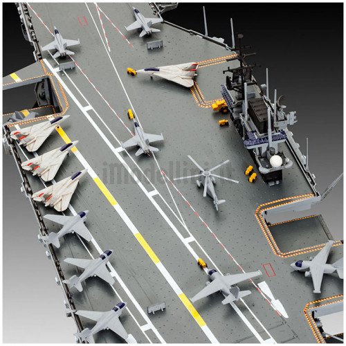 Nave Portaerei USS Forrestal 1:542