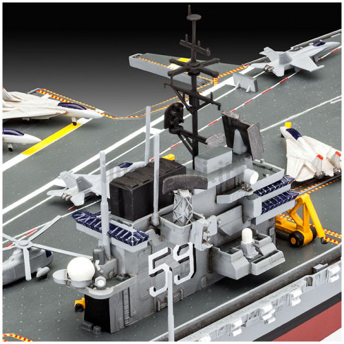 Nave Portaerei USS Forrestal 1:542