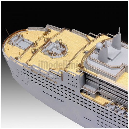 Transatlantico Queen Mary 2 Platinum Edition 1:400