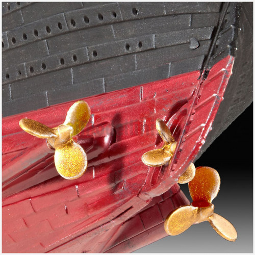 Transatlantico RMS Titanic 1:700