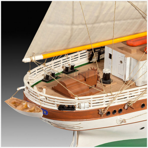 Veliero Nave Scuola Gorch Fock 1:150