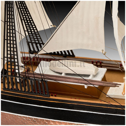 Veliero Clipper Cutty Sark 150th Anniversary Set 1:220