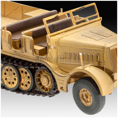 Semicingolato tedesco Sd.Kfz. 9 Famo 1:72