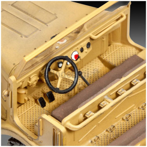 Semicingolato tedesco Sd.Kfz. 9 Famo 1:72