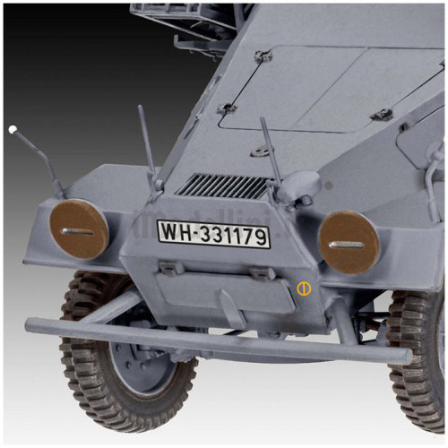 Semicingolato Sd.Kfz. 251/1 Ausf. B "Stuka zu FuB" 1:35