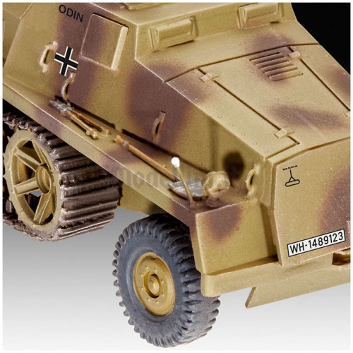 Semicingolato Panzerwerfer 42 auf sWS 15cm 1:72