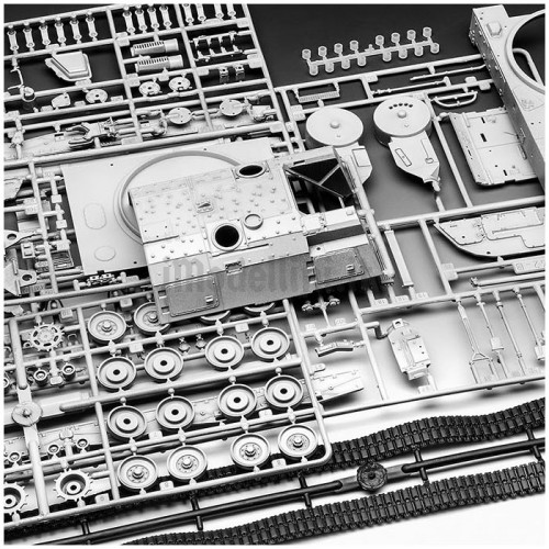 Obice Semovente Panzerhaubitze 2000 1:35