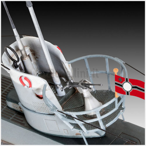 Model Set Sottomarino Tedesco U-Boot Type IIB 1943 1:144