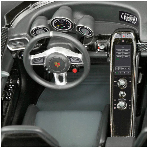 Porsche 918 Spyder Weissach Sport Version 1:24