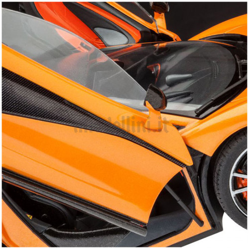 McLaren 570S 1:24