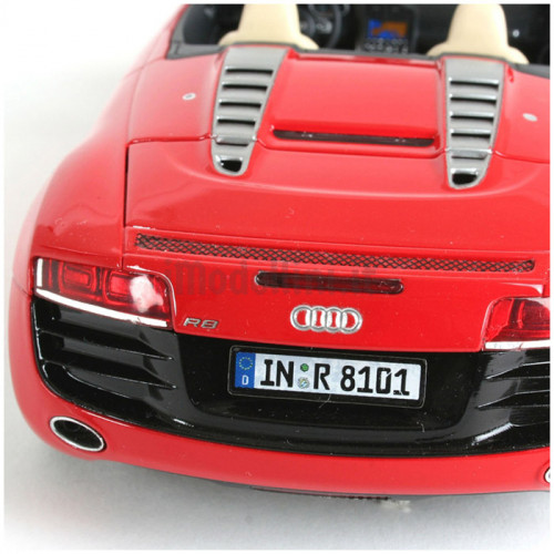 Audi R8 Spyder 1:24