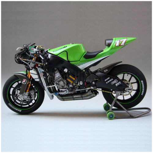 Kawasaki Ninja ZX-RR Moto GP 2006 1:12