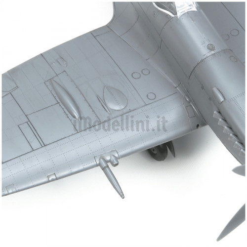 Supermarine Spitfire MK.XVIe 1:32