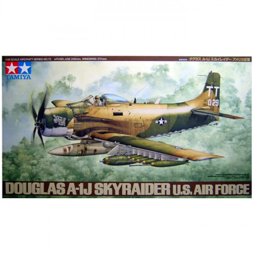Douglas A-1J Skyraider U.S. Air Force 1:48