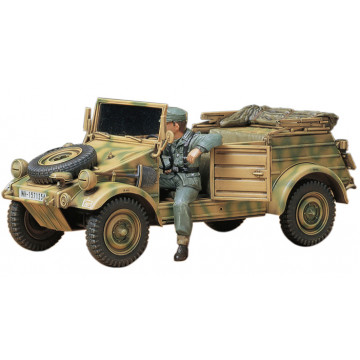 Veicolo Tedesco Volkswagen Kubelwagen Type 82 1:35