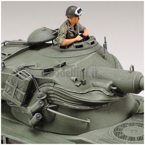 Carro Francese Light Tank AMX-13 1:35