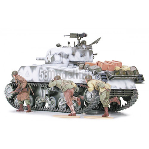 Carro Armato U.S. M4A3 Sherman 105mm Howitzer 1:35