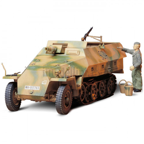 Semicingolato Tedesco Sd.Kfz. 251/9 Ausf.D. Kanonenwagen 1:35