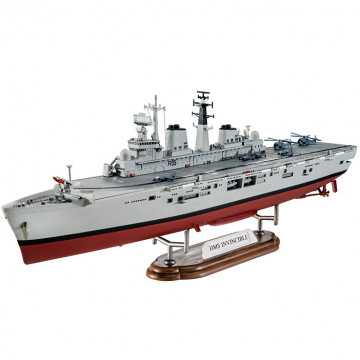 Nave Portaerei HMS Invincible Falkland War 1:700