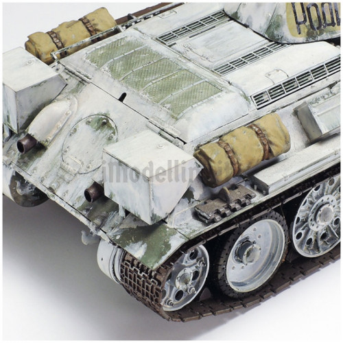 Carro Armato Sovietico T34/76 1942 Production 1:35