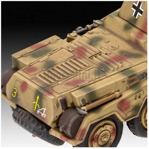 First Diorama Set Sd.Kfz. 234/2 Puma 1:76