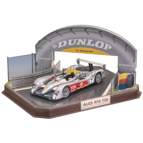 Gift Set Le Mans Audi R10 TDI con Diorama 1:24