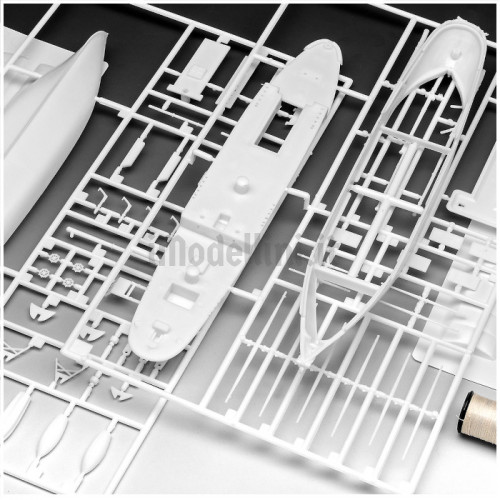 Veliero Nave Scuola Gorch Fock 1:350