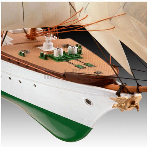 Veliero Nave Scuola Gorch Fock 1:350