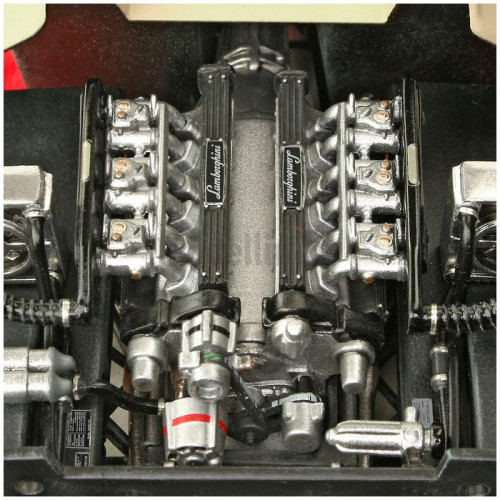 Lamborghini Countach LP500S 1:24