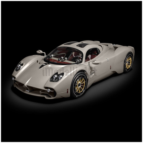 Pagani Utopia Coupè Rinascimento Lucido 1:8