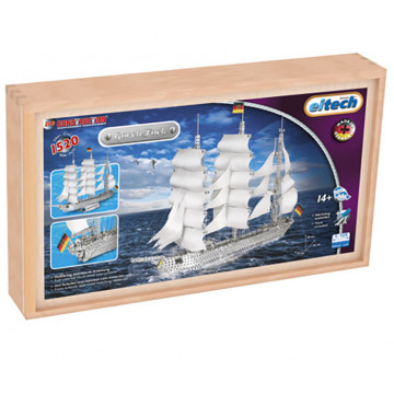 Serie Professional - Barca a Vela Gorch Fock